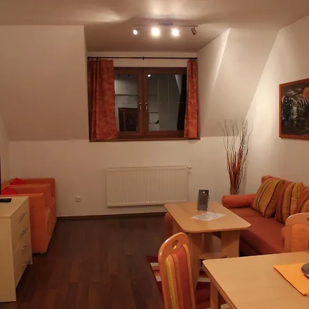 Apartman Lomnica C12