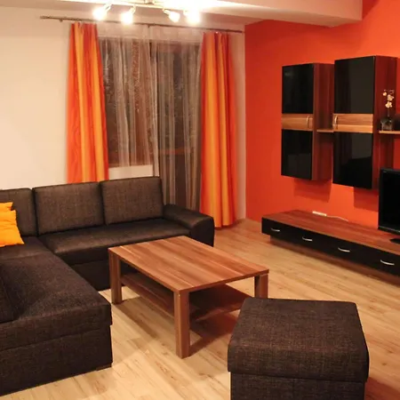 Apartman Lomnica C12 *